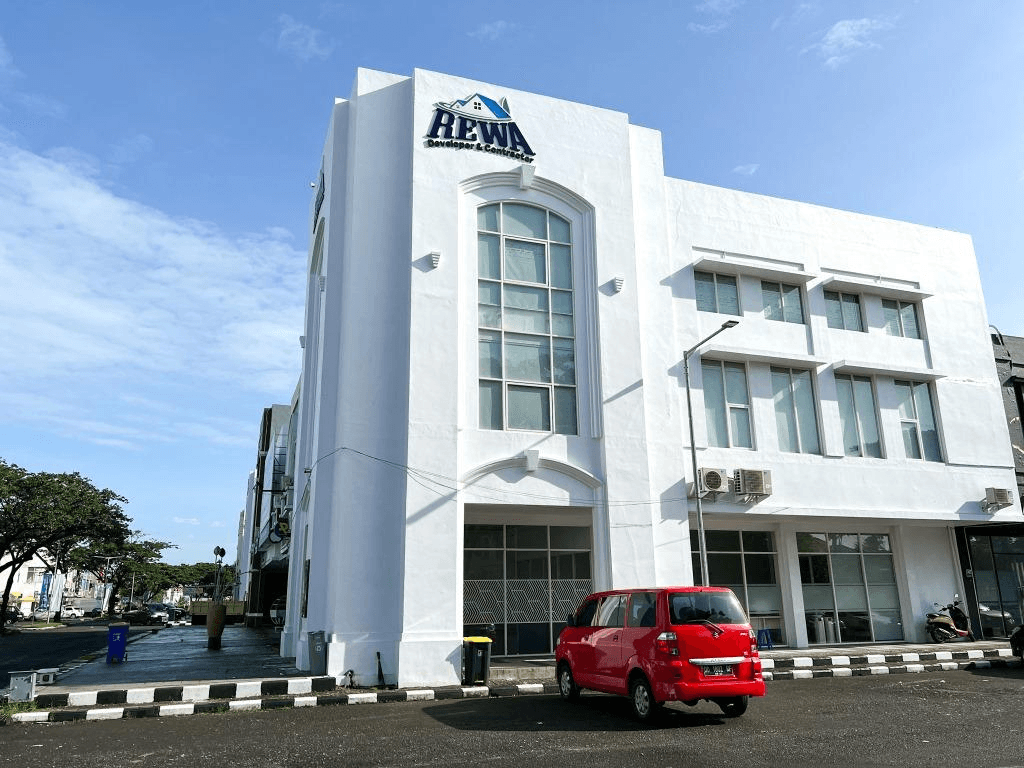 Tiga Maha Rewa