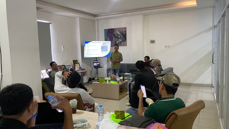 Rapat Komite Strategis Ekspansi Proyek Tiga Maha Rewa