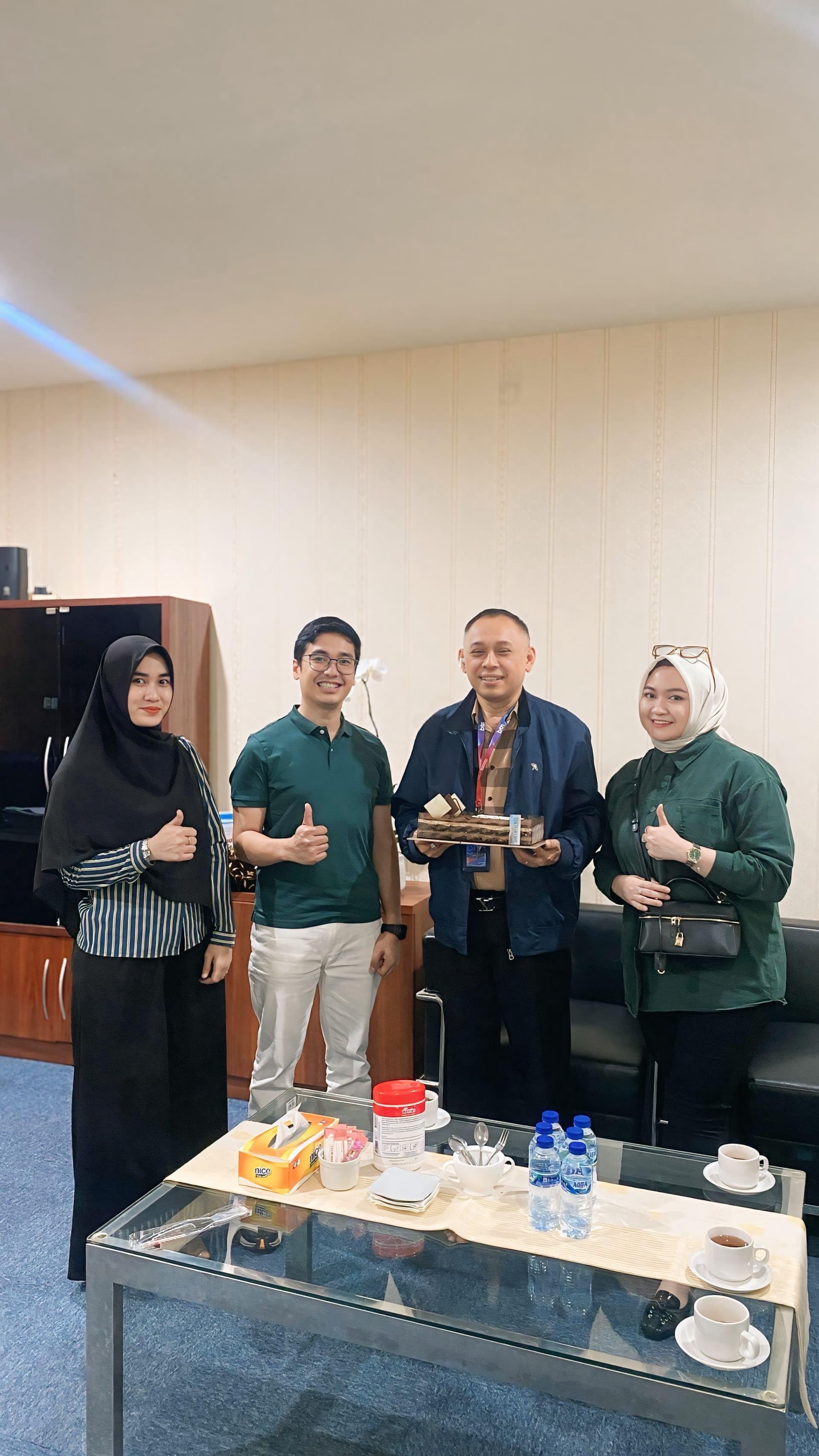 Kunjungan Silaturahmi Tiga Maha Rewa dalam Rangka HUT Bapak Ali Irfan
